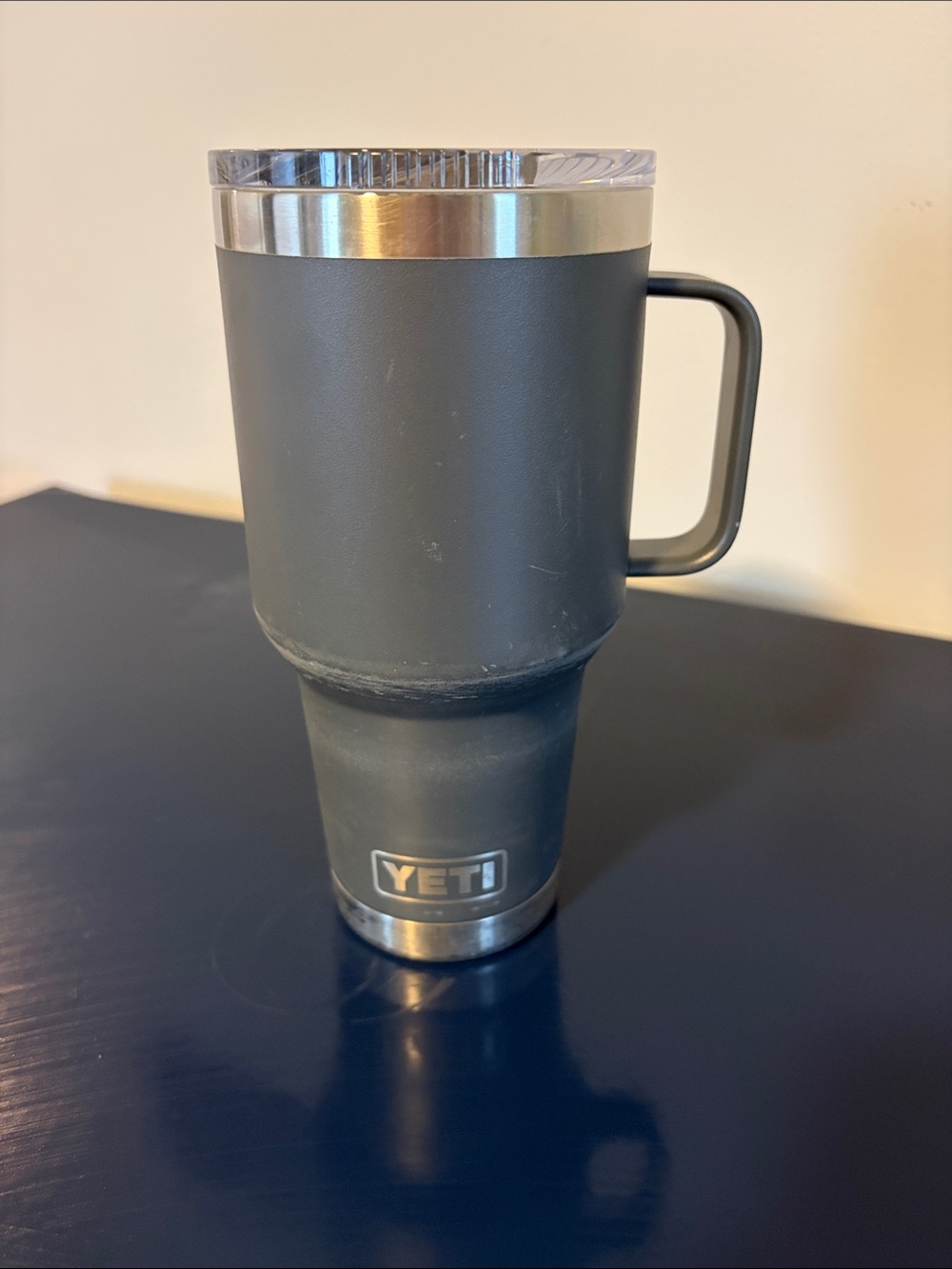 Yeti 32 ounce rambler with handle